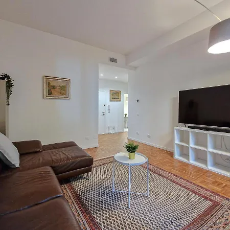 Charme On The Bridge - Center Apartment Verona