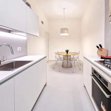 Charme On The Bridge - Center Apartman *