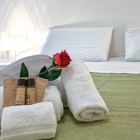 Charme On The Bridge - Center Apartman Verona